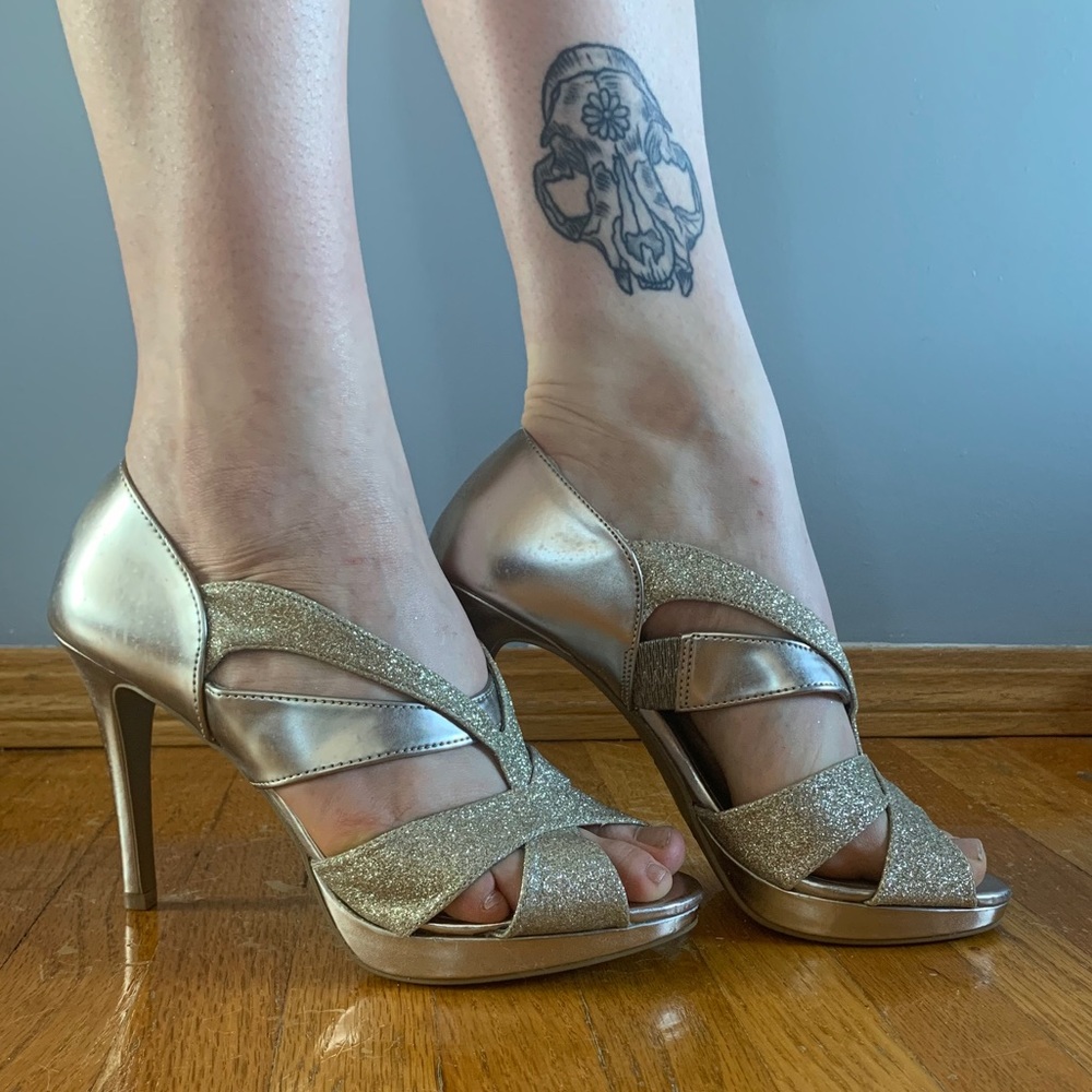 Gold sparkle strap high heels ,8